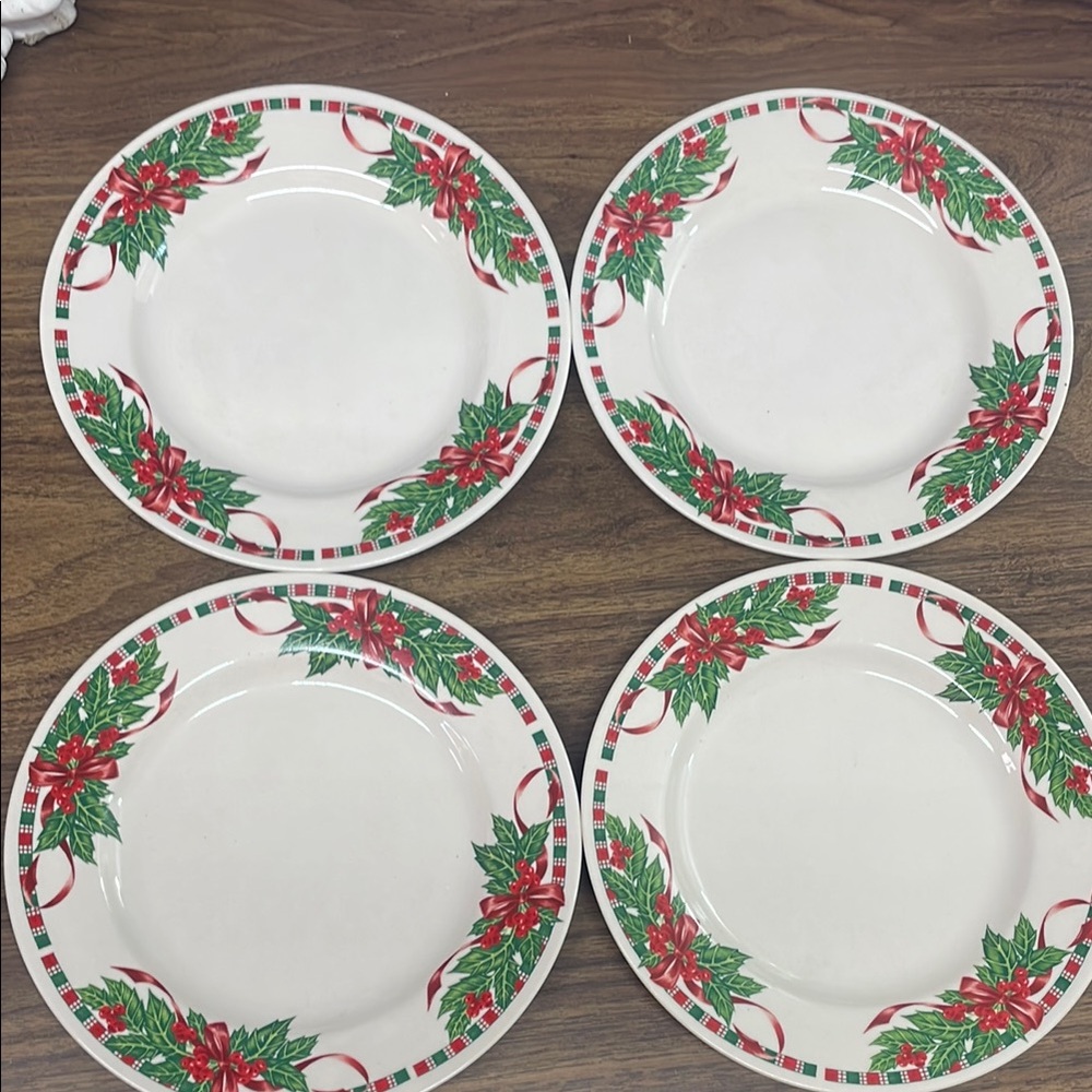 Christmas Holiday Plates Set of‎ 4 Poinsettia Holly Dinnerware Dishwasher Safe